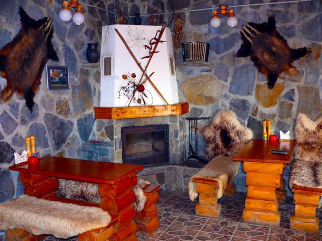 Троє Поросят Villa Slavske Bagian luar foto